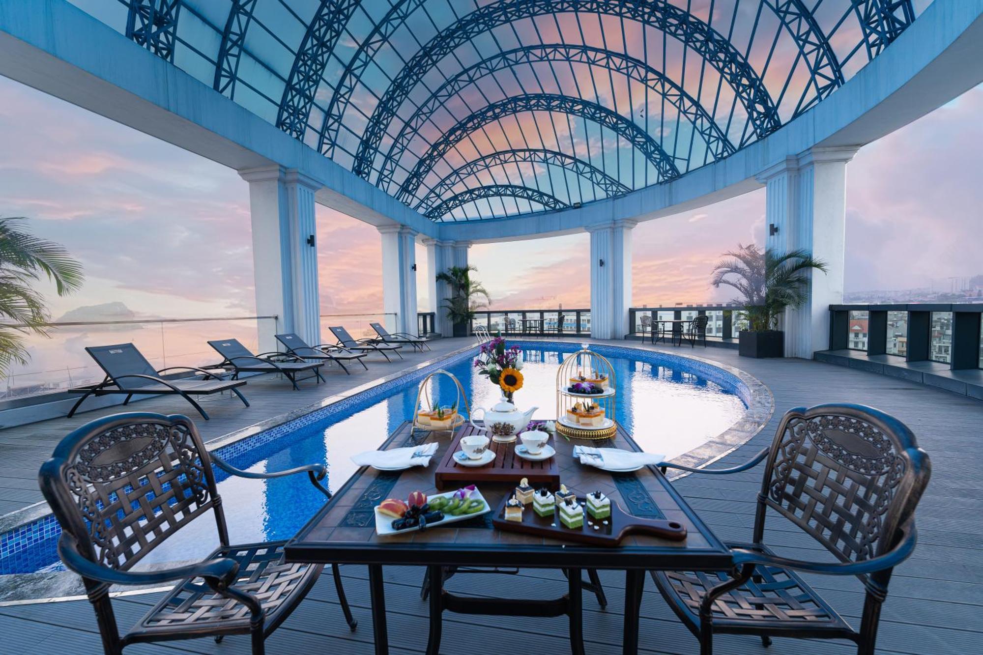 Paddington Hotel Halong Bayview Ha Long Exterior photo